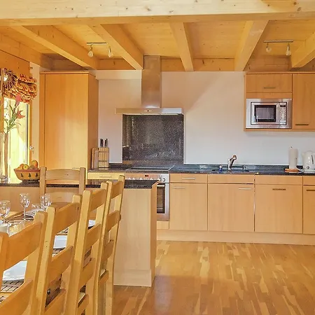 Cosy Chalet Amidst Mountains In Heremence